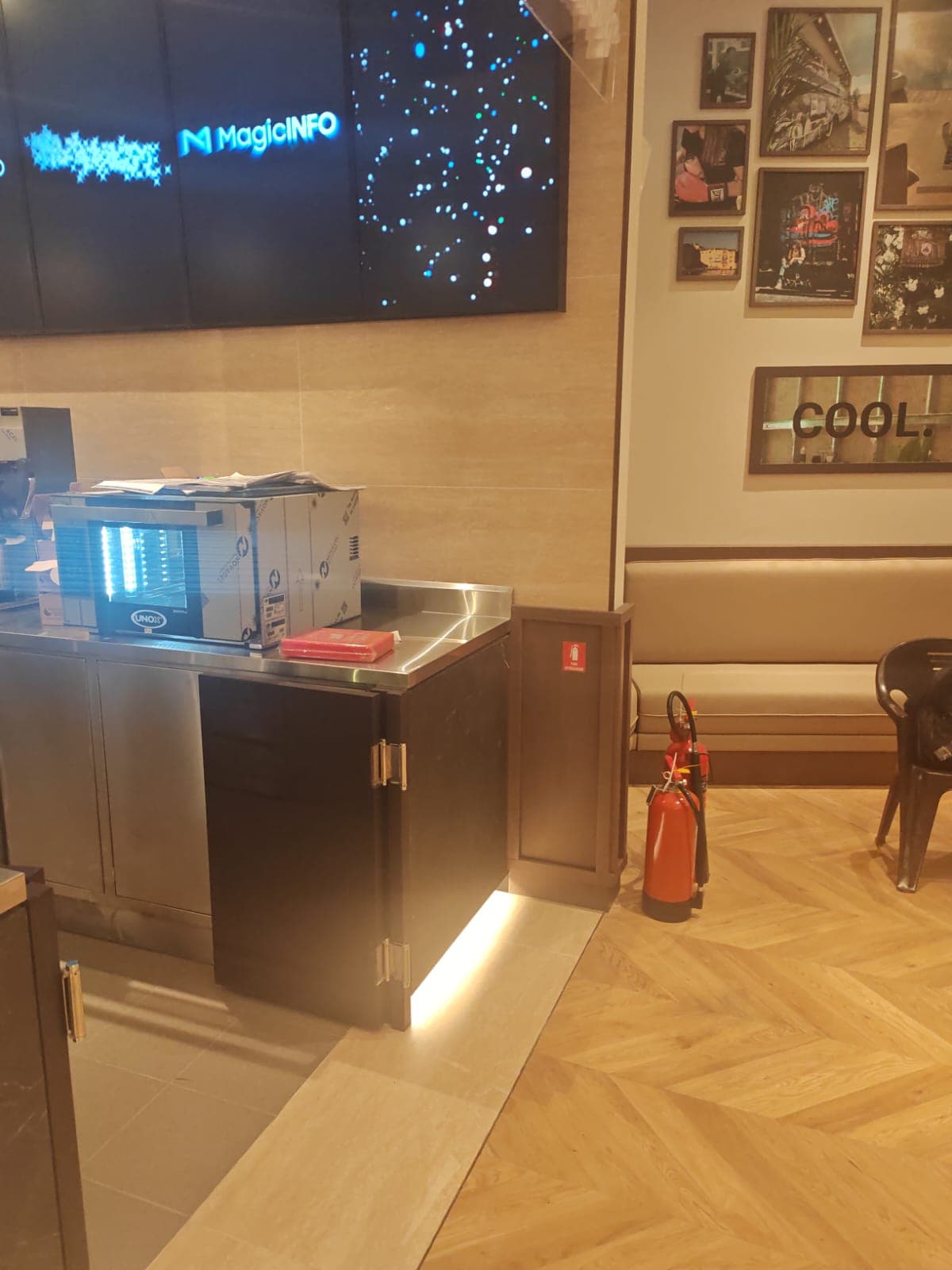 Joe & The Juice — Marina Mall — interior · FMR Technical Services